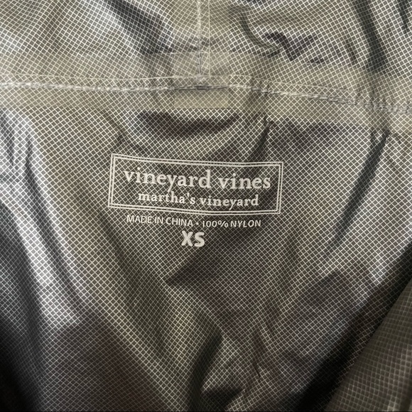 VINEYARD VINES Stow & Go Navy Blue with Pink Accents Raincoat - XS - flawed - Picture 11 of 15